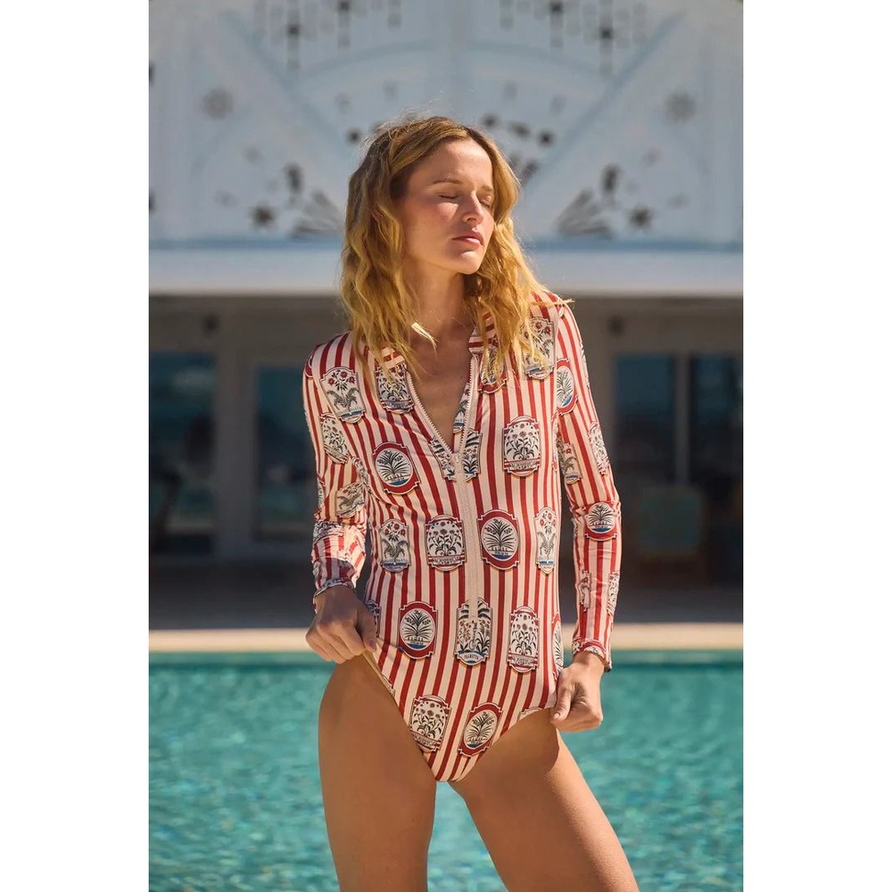 Hunter Bell Rashguard Swimsuit Womens Red White Mallet Club S